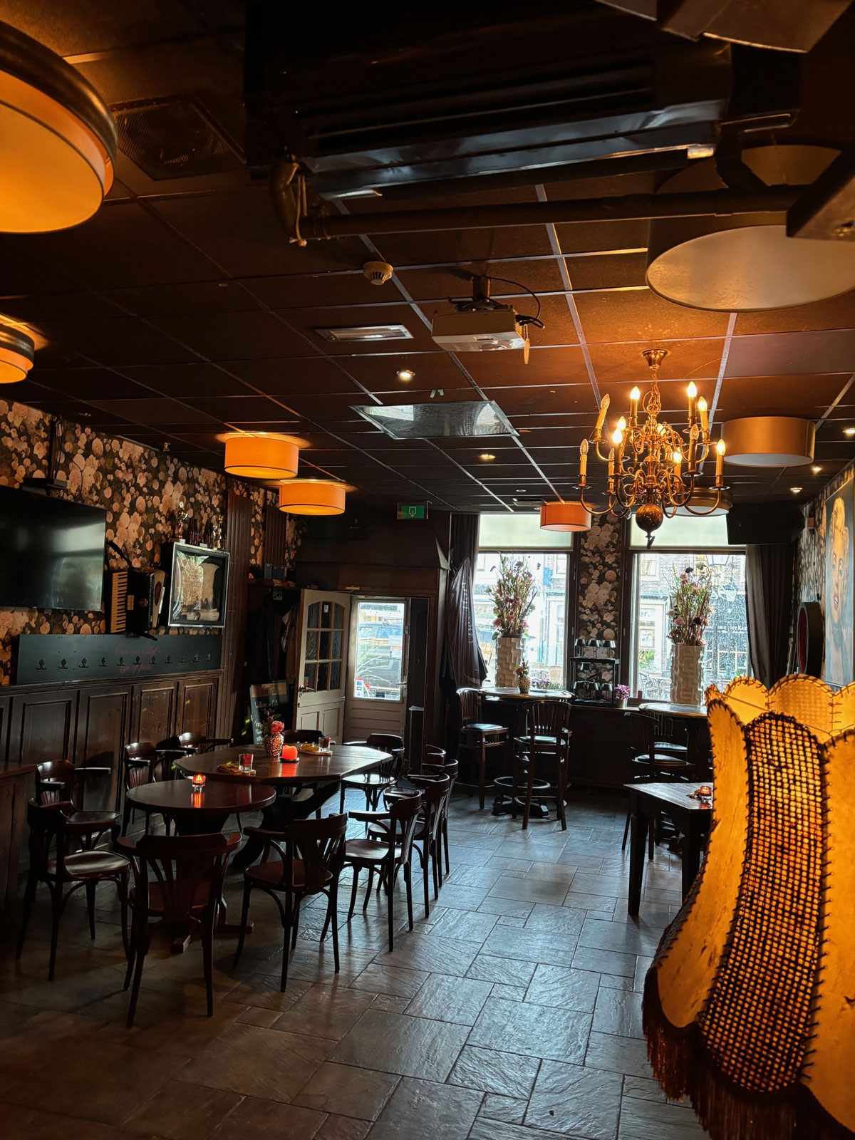 Volop gezelligheid bij Cafe de Mart in Culemborg Volop gezelligheid bij Cafe de Mart in Culemborg